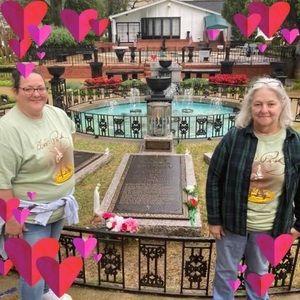 Meet your Posher, Tara